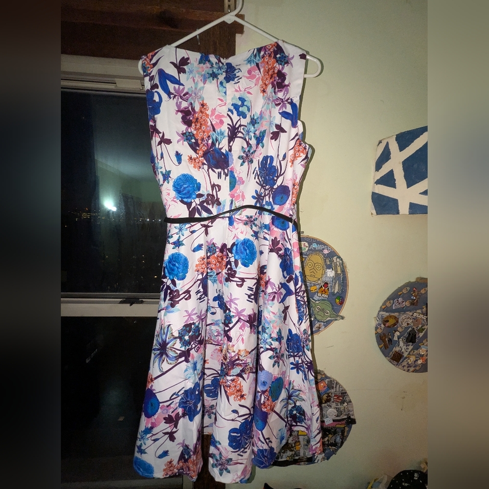 🍇Floral dress with belt